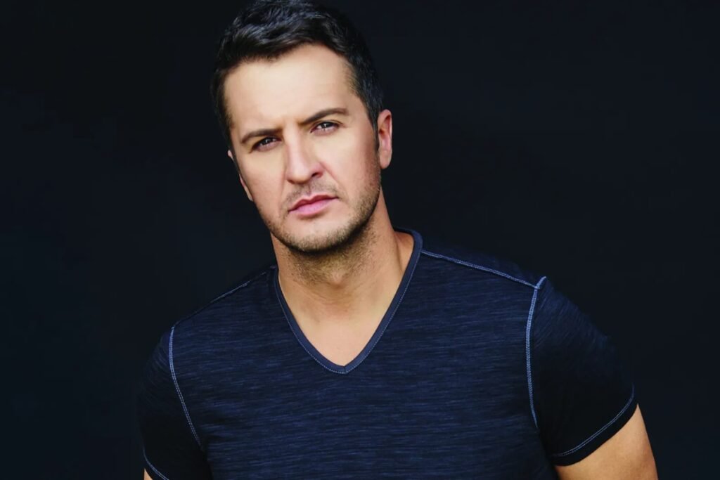 luke bryan height