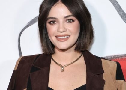 lucy hale height
