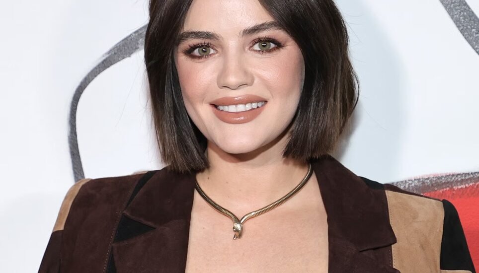 lucy hale height