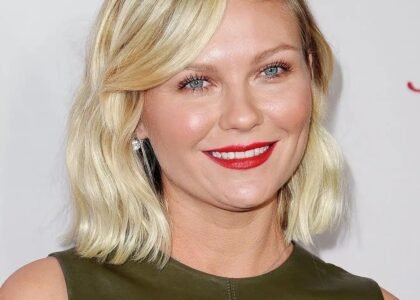kirsten dunst height