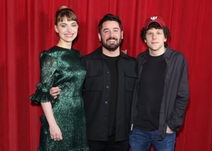 jesse eisenberg height