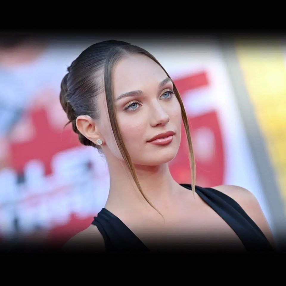 maddie ziegler height