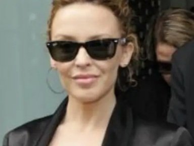 kylie minogue height