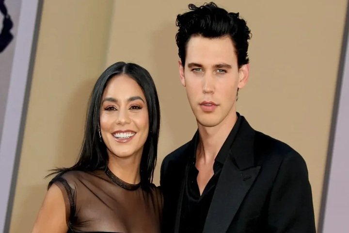 vanessa hudgens height