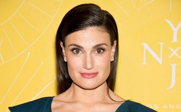 idina menzel height