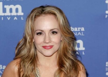kelly stables height