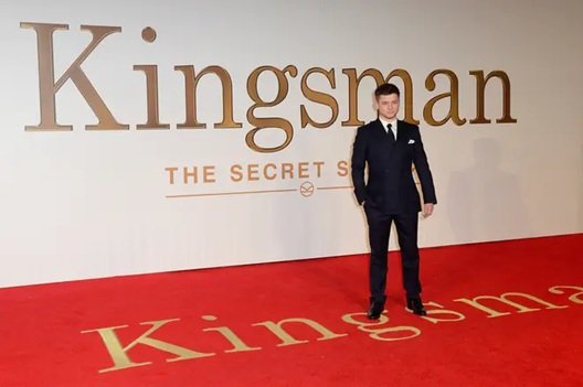 taron egerton height