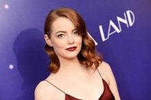 emma stone height