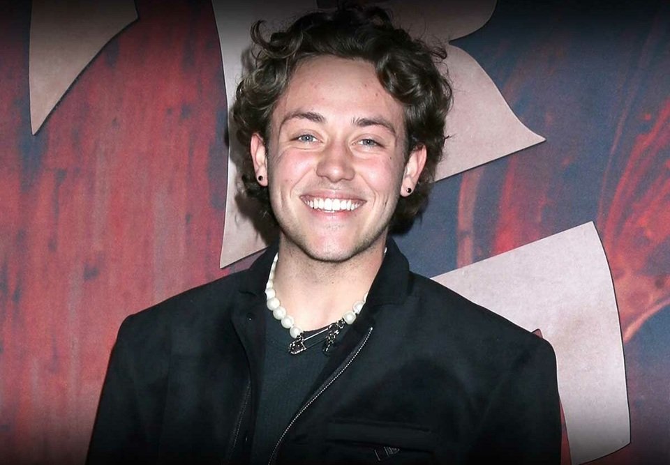 Ethan Cutkosky Height: Complete Biography, Career, and Personal Life Details ethan cutkosky height