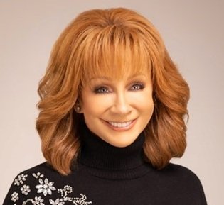 reba mcentire height