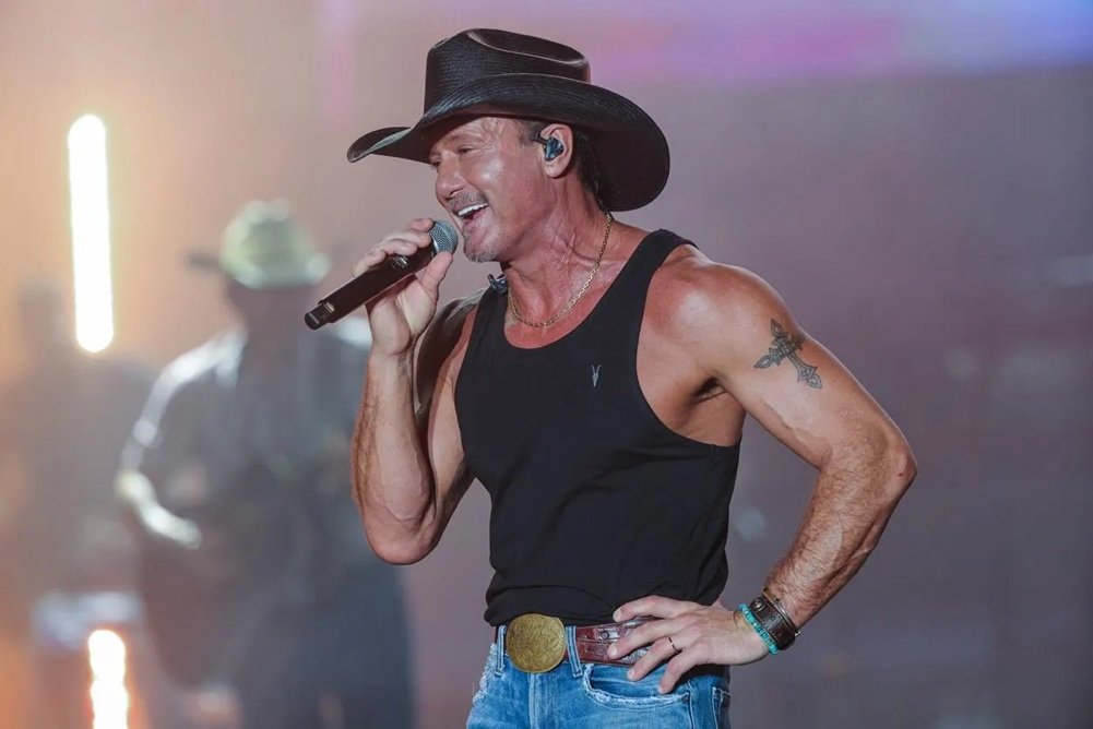 tim mcgraw height