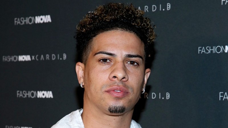 austin mcbroom height