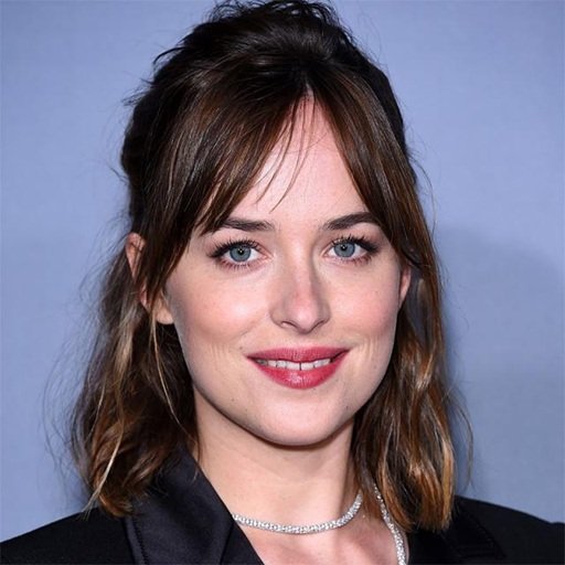 dakota johnson height