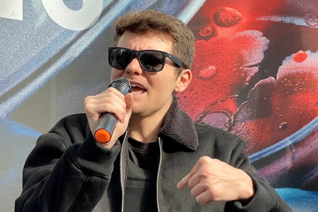 nick fuentes height